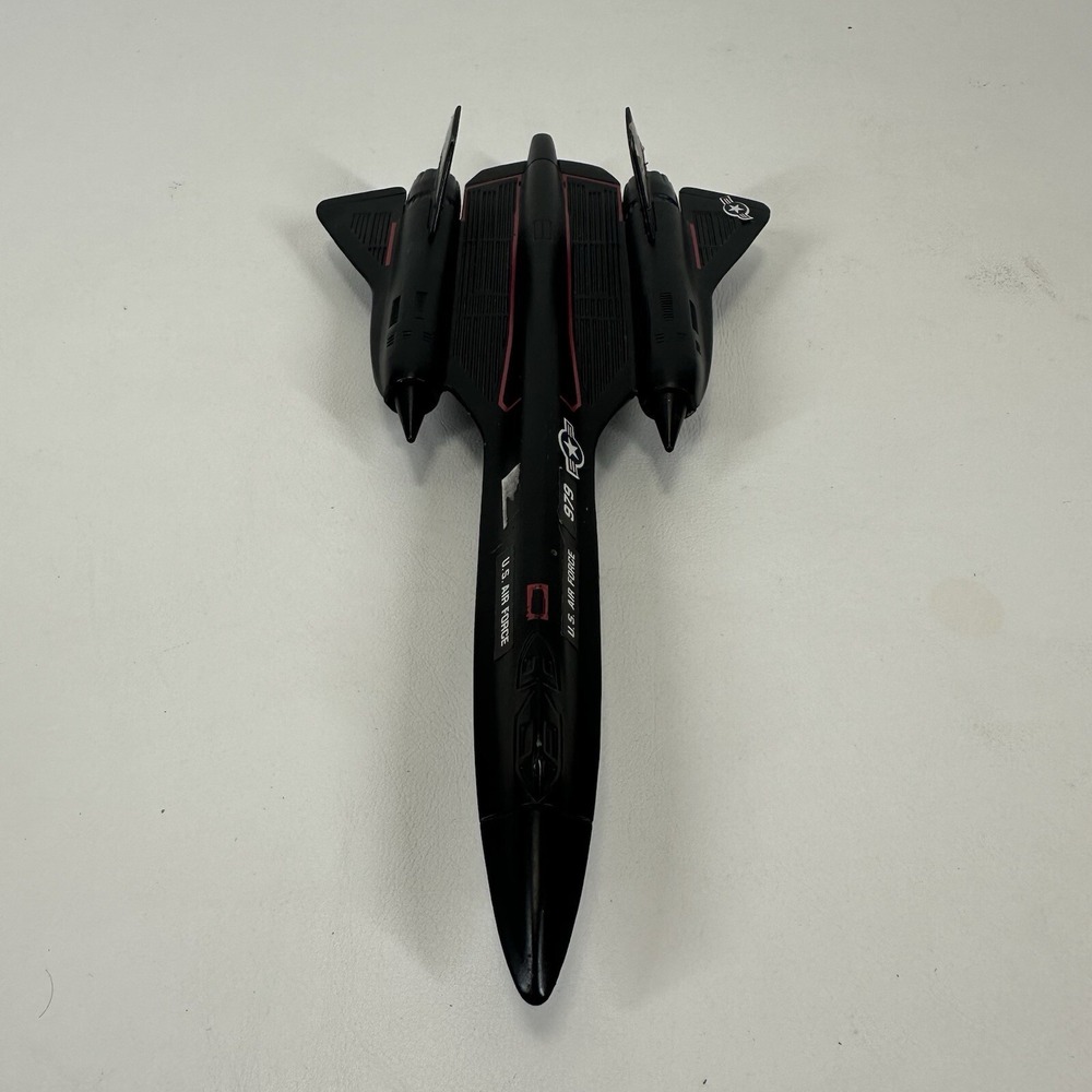 ERTL VINTAGE 1988 DIE CAST SR-71 BLACKBIRD